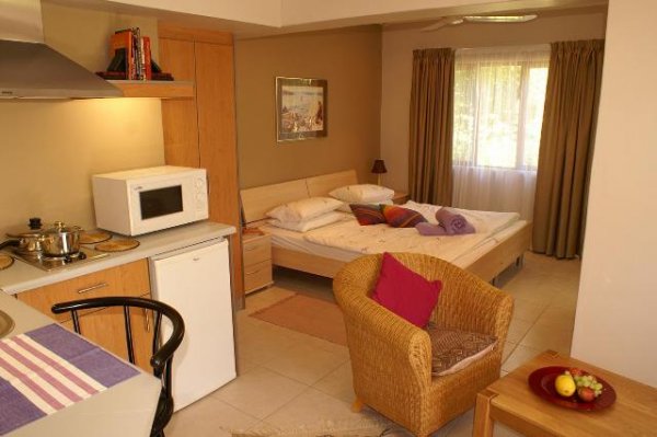 Asgard Apartments, Somerset West