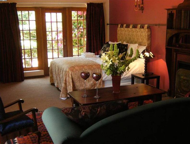 Village Green Guest House, Johannesburg