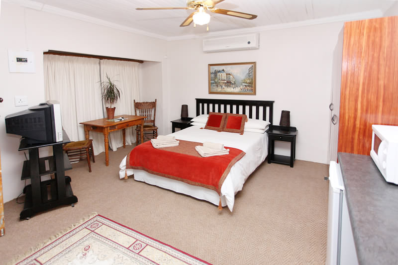 Gumtree Guest House, Oudtshoorn