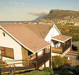 Clovelly Lodge
