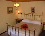 Clovelly Lodge