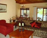 Clovelly Lodge
