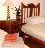 Clovelly Lodge