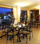Eight Bells Mountain Inn
