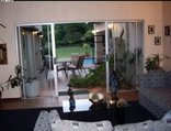 Ipe Tombe Guest Lodge