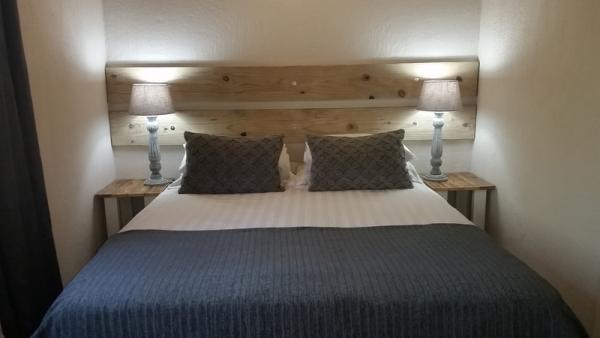 Room image 1
