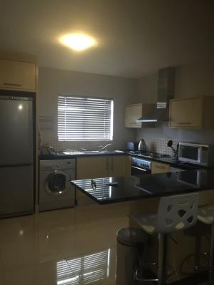 Room image 3