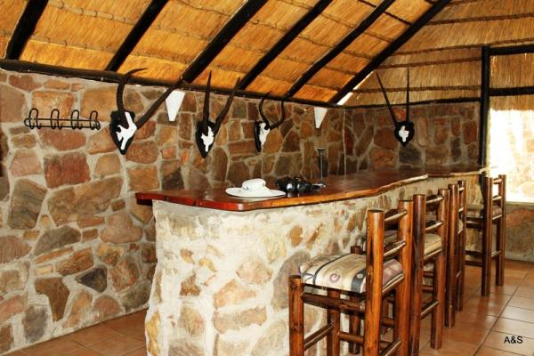 The cosy bar in the lodge complex