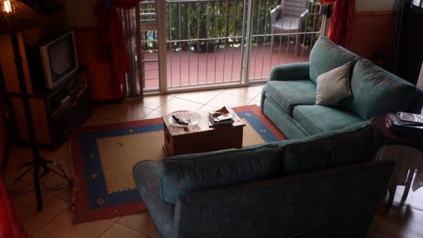 Room image 4