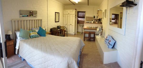 Room image 6