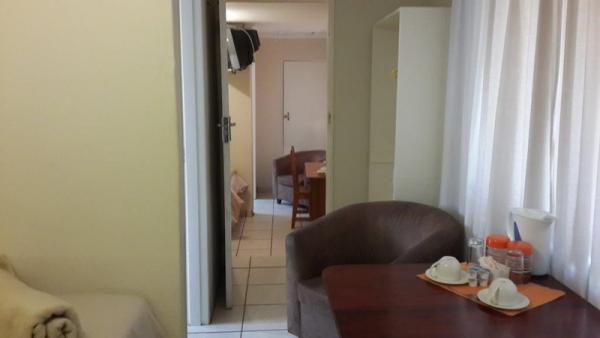 Room image 6