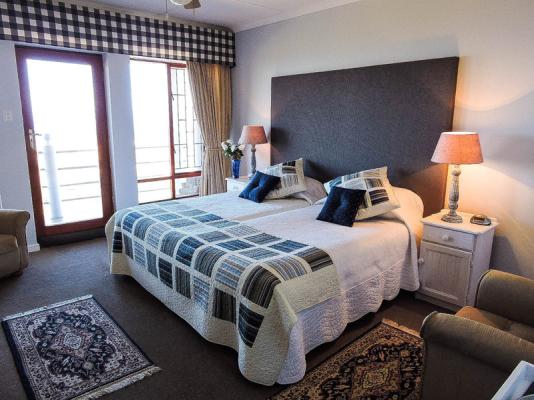 Room image 3