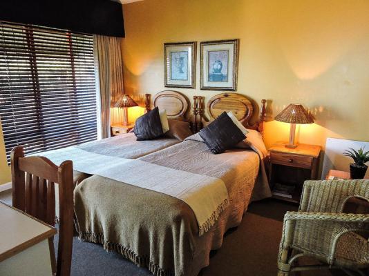 Room image 1