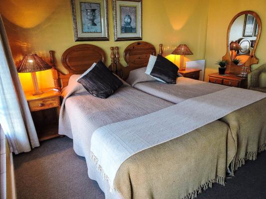 Room image 2