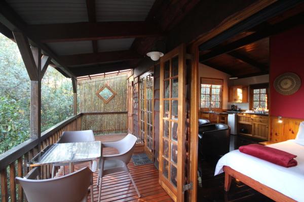 Room image 11