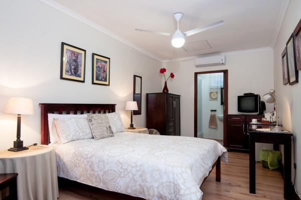 Room image 1