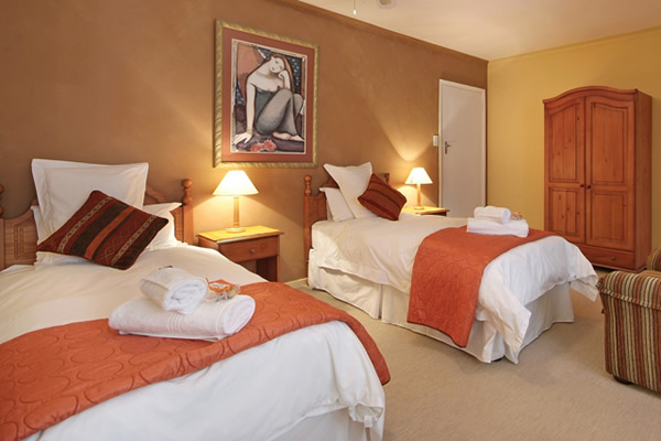 Le Petit Chateau Guest House
