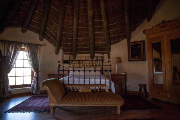 Room image 3