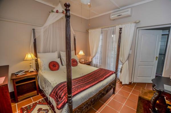 Room image 4