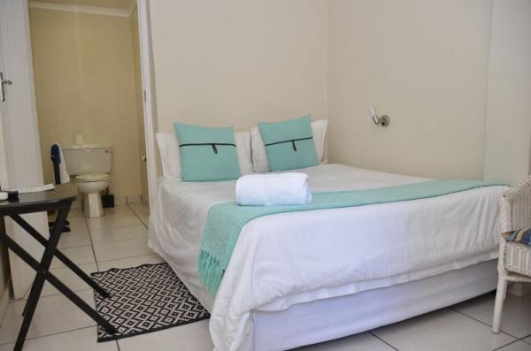 Room image 3