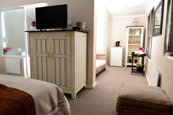 Lounge / sitting area in honeymoon suite