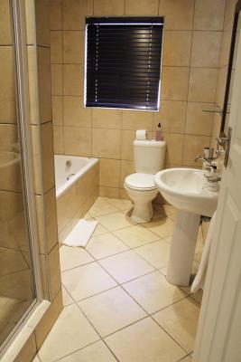Room image 1