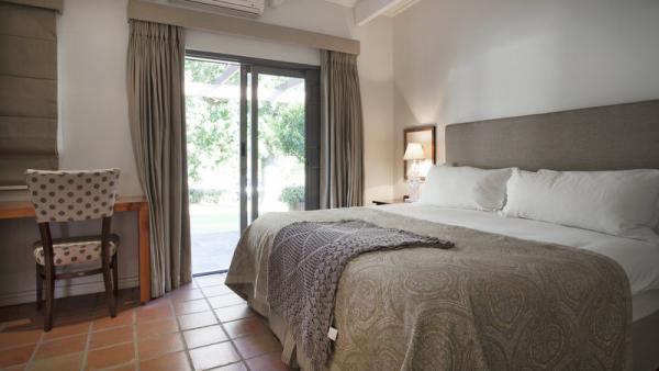 Room image 5