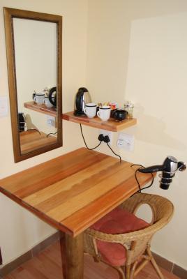 Room image 2