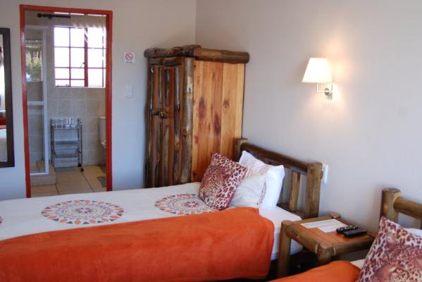 Room image 5
