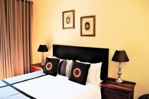 Room image 6