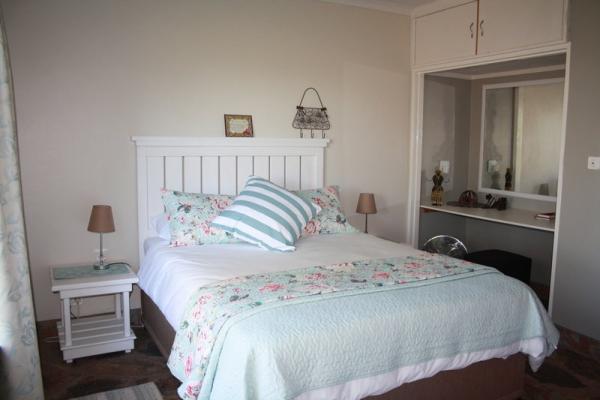 Room image 1
