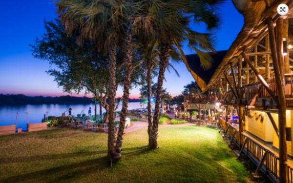 David Livingstone Safari Lodge & Spa