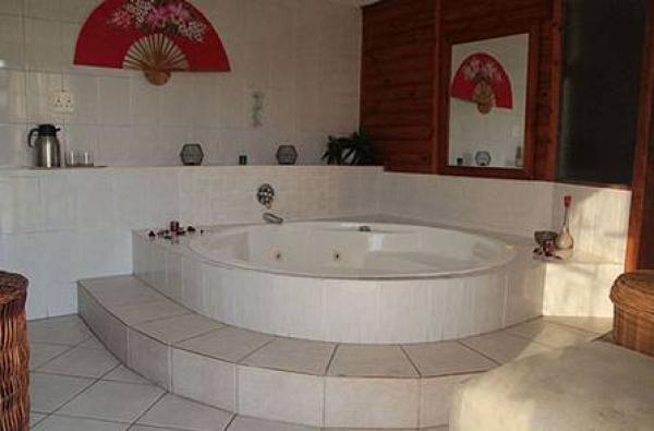 Ingwe Manor Guesthouse & Spa