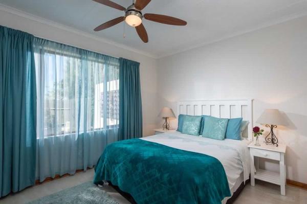 Room image 7