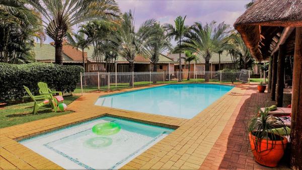 Pool area