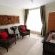 UNIT 6 LOUNGE
