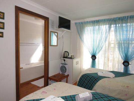 Room image 2