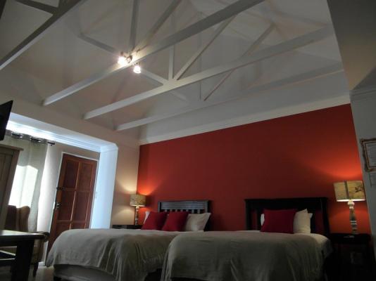 Room image 5