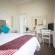 Shiraz room