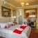 Mid-Level Bedroom En-suite