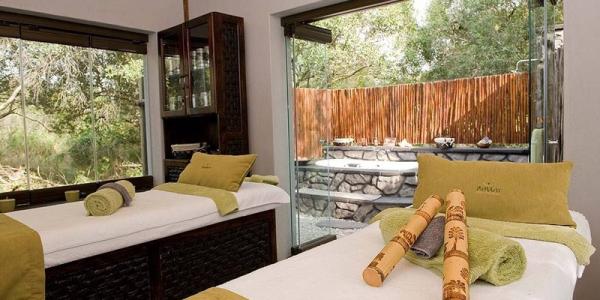 Bush Lodge