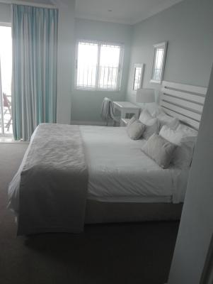 Room image 4