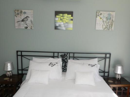 Jacaranda Suite
