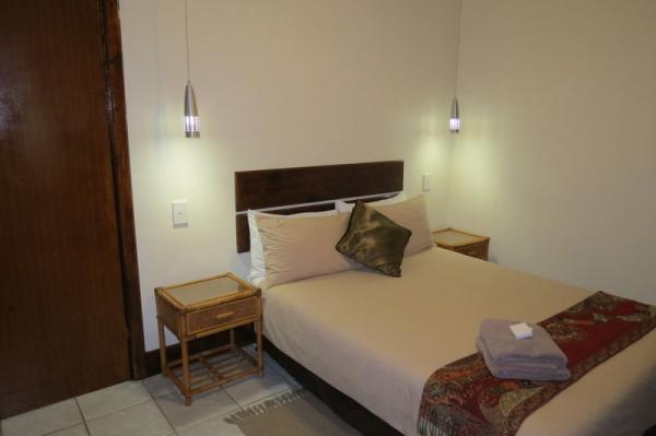 Room image 1