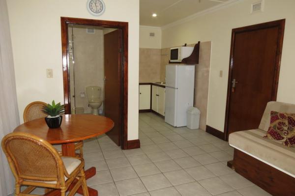 Room image 2