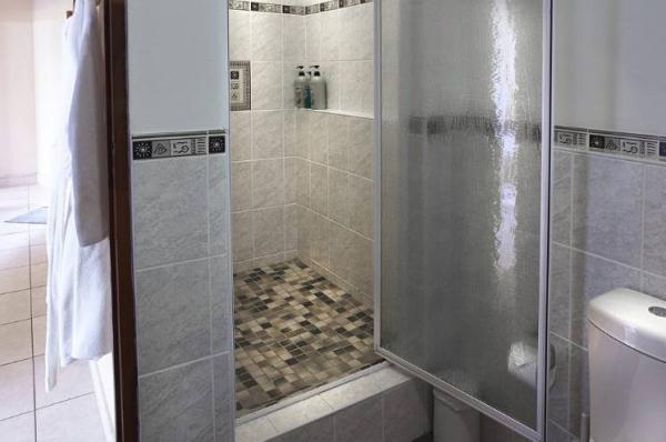Hottentots Mountain View Guest House