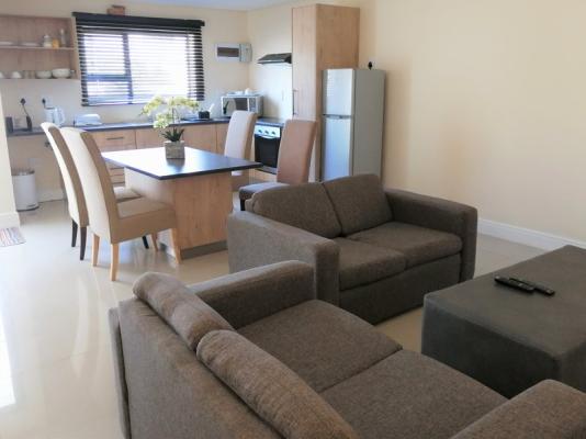 Room image 4