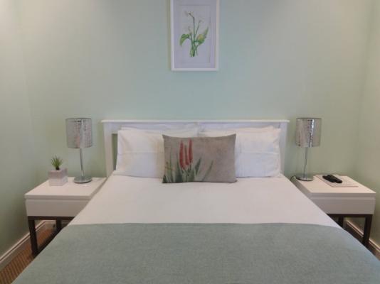 Room image 3