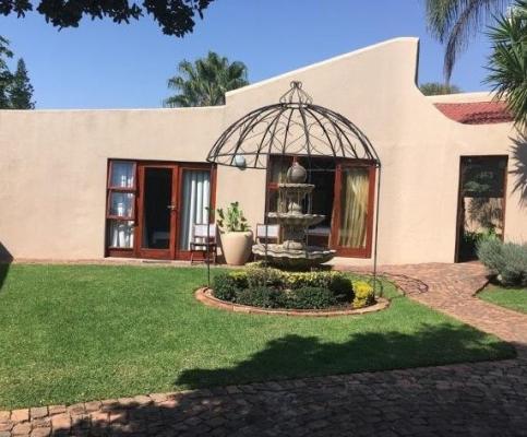 Echo Garden Guesthouse