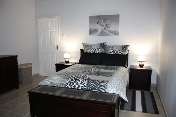 Room image 1